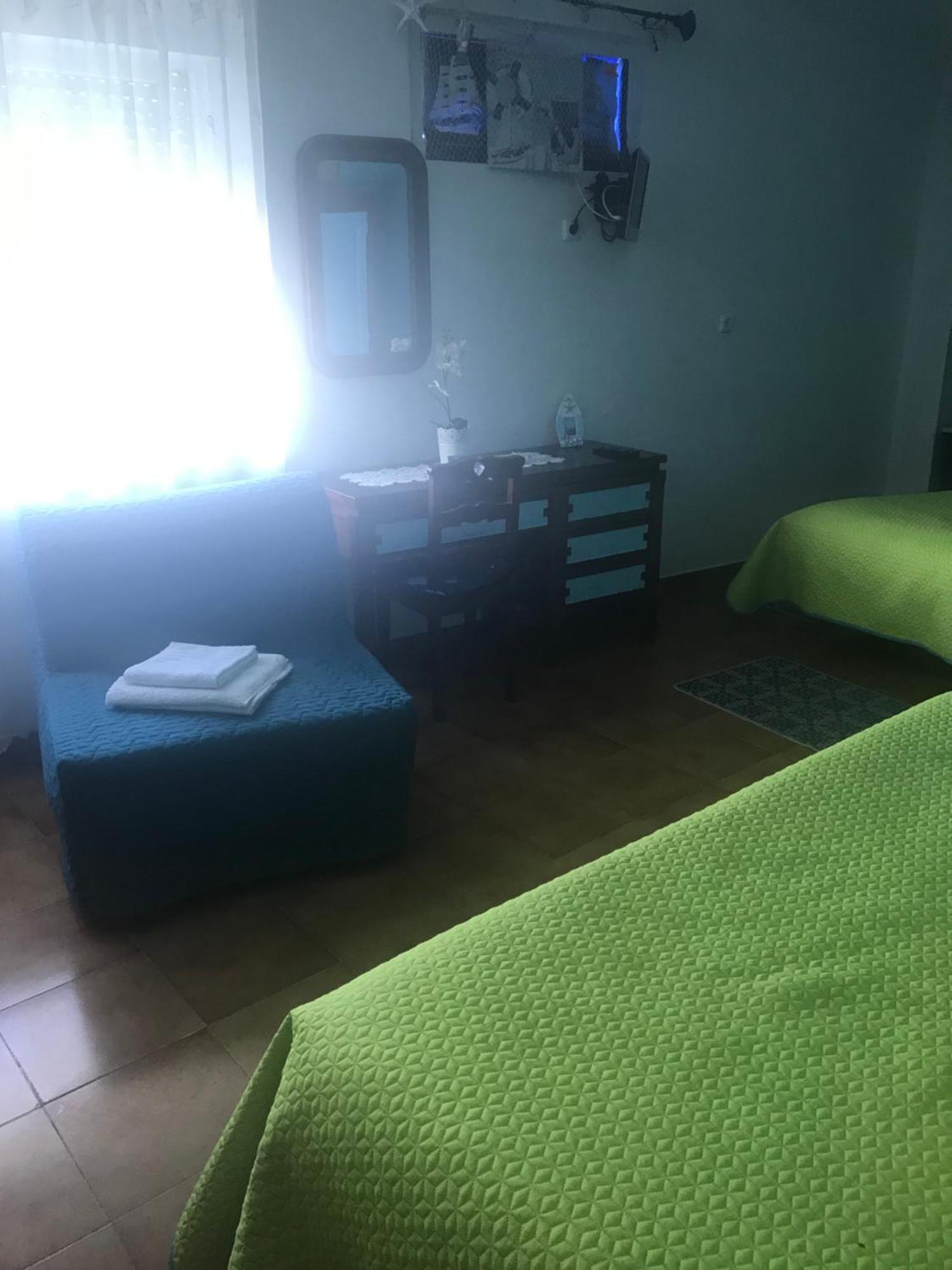 Hospedaria Bernardo Ericeira Buitenkant foto
